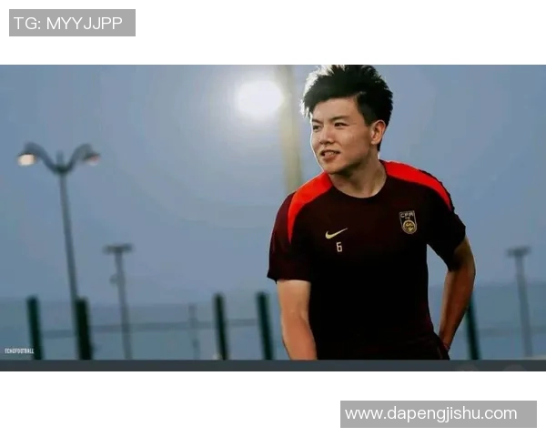 徐彬精彩拦截传球瞬间展现防守技巧助力球队逆转胜局