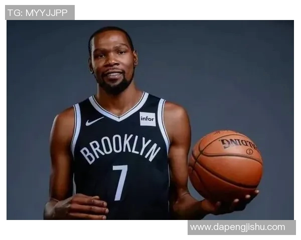 杜兰特选择自由市场离队，球迷热议下一站去向