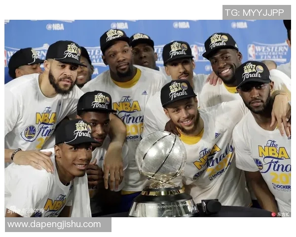 勇士队取得三连胜，重回西部前四：再现冠军风采