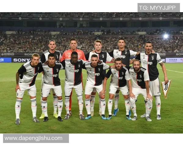 尤文图斯与国际米兰在南京展开激烈对抗,红黑军团勇夺胜利 尤文图斯与国际米兰在南京展开激烈对抗,红黑军团勇夺胜利